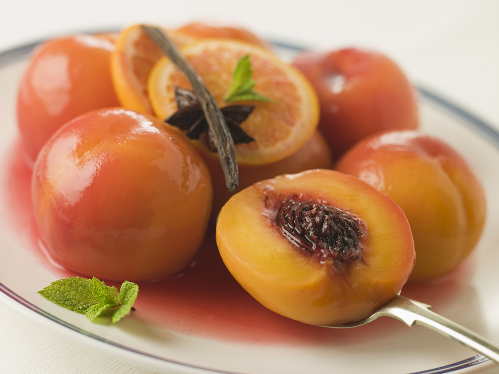 vanilla poached peaches